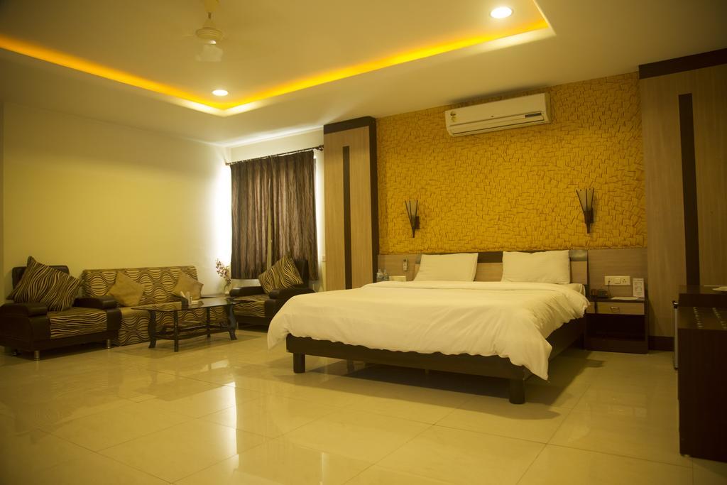 Hotel Raja Bhoj Бхопал Екстер'єр фото